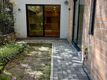 DEPARTAMENTO ORDOÑEZ LASSO, PLANTA BAJA, PATIO.