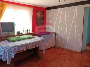 Casa con Parcela en Rauco: ¡Una Oportunidad Única!