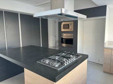 Departamento en venta, torre Highland, Huixquilucan.