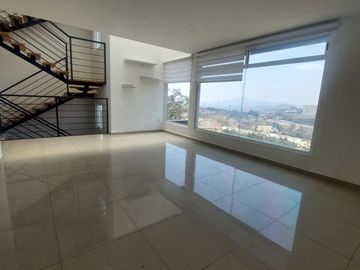 BONITA CASA EN VENTA , RESIDENCIAL MONCAYO. ZONA ESMERALDA