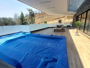 BONITA CASA EN VENTA , RESIDENCIAL MONCAYO. ZONA ESMERALDA