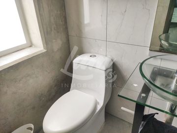 DEPARTAMENTO EN VENTA EN  LA  HIPODROMO CONDESA