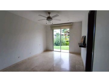 Se vende o se arrienda casa campestre via al aeropuerto