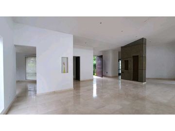 Se vende o se arrienda casa campestre via al aeropuerto