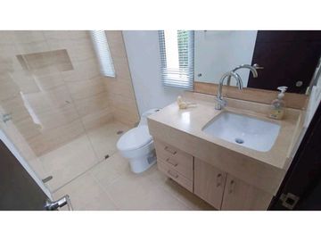 Se vende o se arrienda casa campestre via al aeropuerto