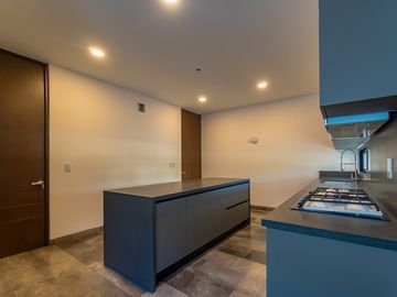 ¡Entrega inmediata!| Casa 4 recámaras con alberca y amenidades
