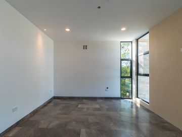¡Entrega inmediata!| Casa 4 recámaras con alberca y amenidades