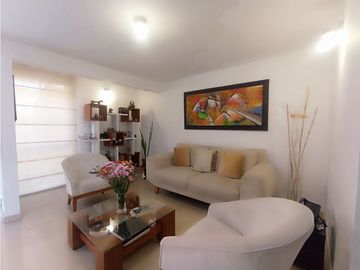 SE VENDE LINDA CASA EN EL CONJUNTO VILLAS DEL INGENIO- CALI