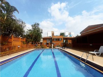 SE VENDE LINDA CASA EN EL CONJUNTO VILLAS DEL INGENIO- CALI