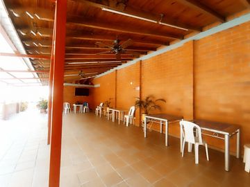 SE VENDE LINDA CASA EN EL CONJUNTO VILLAS DEL INGENIO- CALI