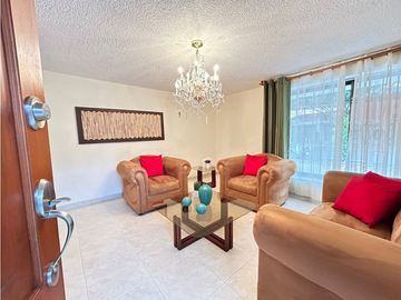 CASA EN VENTA BARRIO LA FLORA