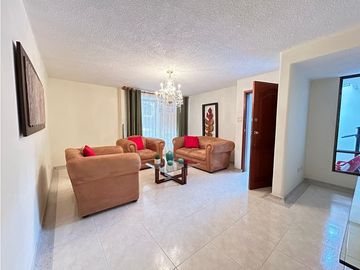 CASA EN VENTA BARRIO LA FLORA