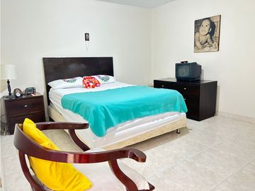 CASA EN VENTA BARRIO LA FLORA