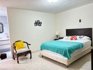 CASA EN VENTA BARRIO LA FLORA