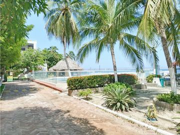 Venta de cabaña amoblada con salida directa al mar, Playa Salguero|02