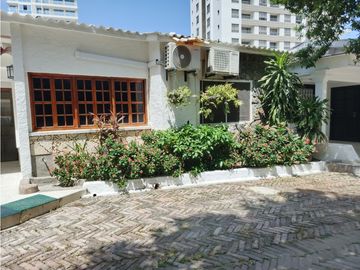 Venta de cabaña amoblada con salida directa al mar, Playa Salguero|02