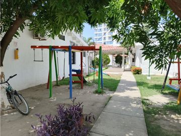 Venta de cabaña amoblada con salida directa al mar, Playa Salguero|02
