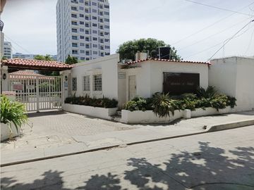 Venta de cabaña amoblada con salida directa al mar, Playa Salguero|02