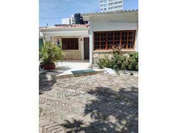 Venta de cabaña amoblada con salida directa al mar, Playa Salguero|02