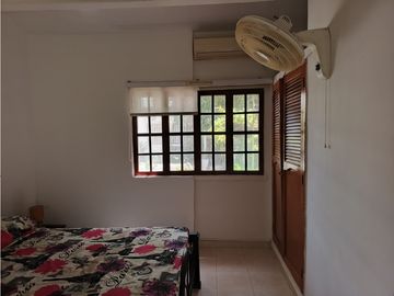 Venta de cabaña amoblada con salida directa al mar, Playa Salguero|02