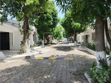 Venta de cabaña amoblada con salida directa al mar, Playa Salguero|02