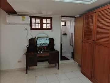 Venta de cabaña amoblada con salida directa al mar, Playa Salguero|02