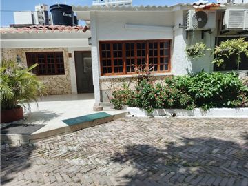 Venta de cabaña amoblada con salida directa al mar, Playa Salguero|02