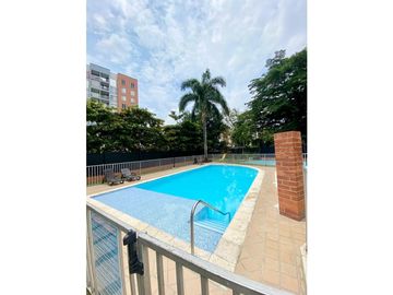 SE VENDE HERMOSA CASA DE DOS PISOS EN CONDOMINIO, VALLE DE LILI.