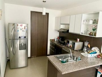 SE VENDE HERMOSA CASA DE DOS PISOS EN CONDOMINIO, VALLE DE LILI.
