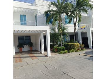 Casa en venta conjunto cerrado en Bavaria