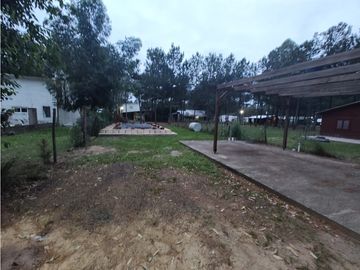 REMATE/SUBASTA DE TERRENO C/PISCINA EN ITUZAINGO CTES. BASE $150.000