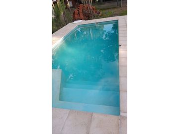 REMATE/SUBASTA DE TERRENO C/PISCINA EN ITUZAINGO CTES. BASE $150.000