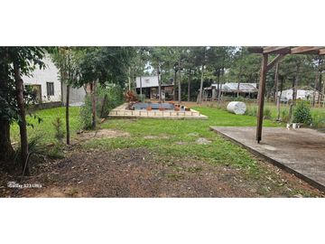 REMATE/SUBASTA DE TERRENO C/PISCINA EN ITUZAINGO CTES. BASE $150.000