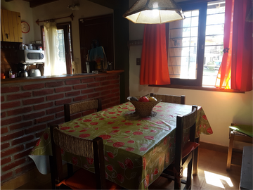 Venta casa Alpina- a 2 cuadras de la playa!!!