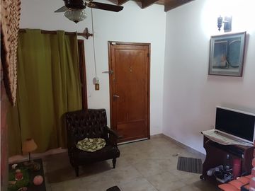 Venta casa Alpina- a 2 cuadras de la playa!!!