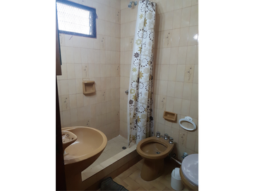 Venta casa Alpina- a 2 cuadras de la playa!!!
