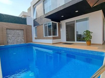 Casa en Lomas de Trujillo