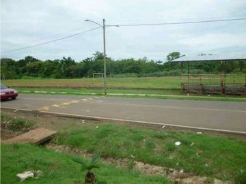 VENTA DE FINCA EN COLON EN ESCOBAL COSTA ABAJO DE PROVINCIA DE COLON