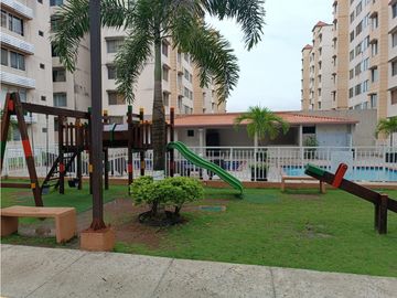 VENDO APARTAMENTO AMOBLADO EN OMAR TORRJA $120.000