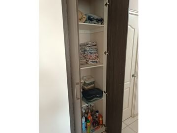 VENDO APARTAMENTO AMOBLADO EN OMAR TORRJA $120.000