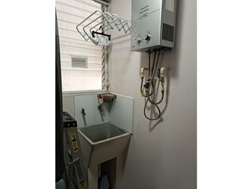 VENDO APARTAMENTO AMOBLADO EN OMAR TORRJA $120.000