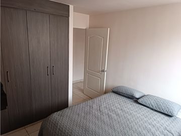 VENDO APARTAMENTO AMOBLADO EN OMAR TORRJA $120.000