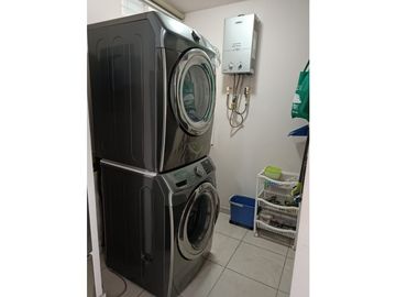 VENDO APARTAMENTO AMOBLADO EN OMAR TORRJA $120.000