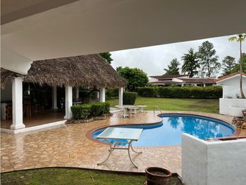 Casa de playa en Coronado (ID 13206)