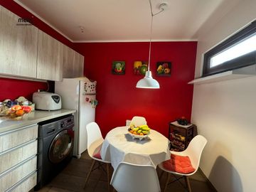 Vende Casa Cómoda y Luminosa en Concón