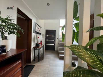 Vende Casa Cómoda y Luminosa en Concón