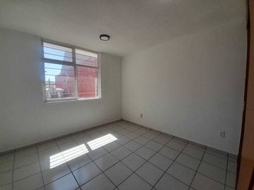 Casa en venta, Fracc. Vista Alegre,  a unas calles de CU