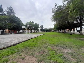 Casa en venta, Fracc. Vista Alegre,  a unas calles de CU