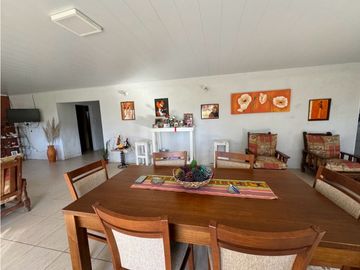 Vendo Casa y Cabañas en Concepción del Uruguay, Entre Ríos.