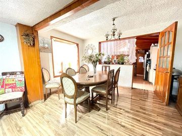 Casa en Venta en MA - Estación Pirque, Metro Ñuble, San Eugenio